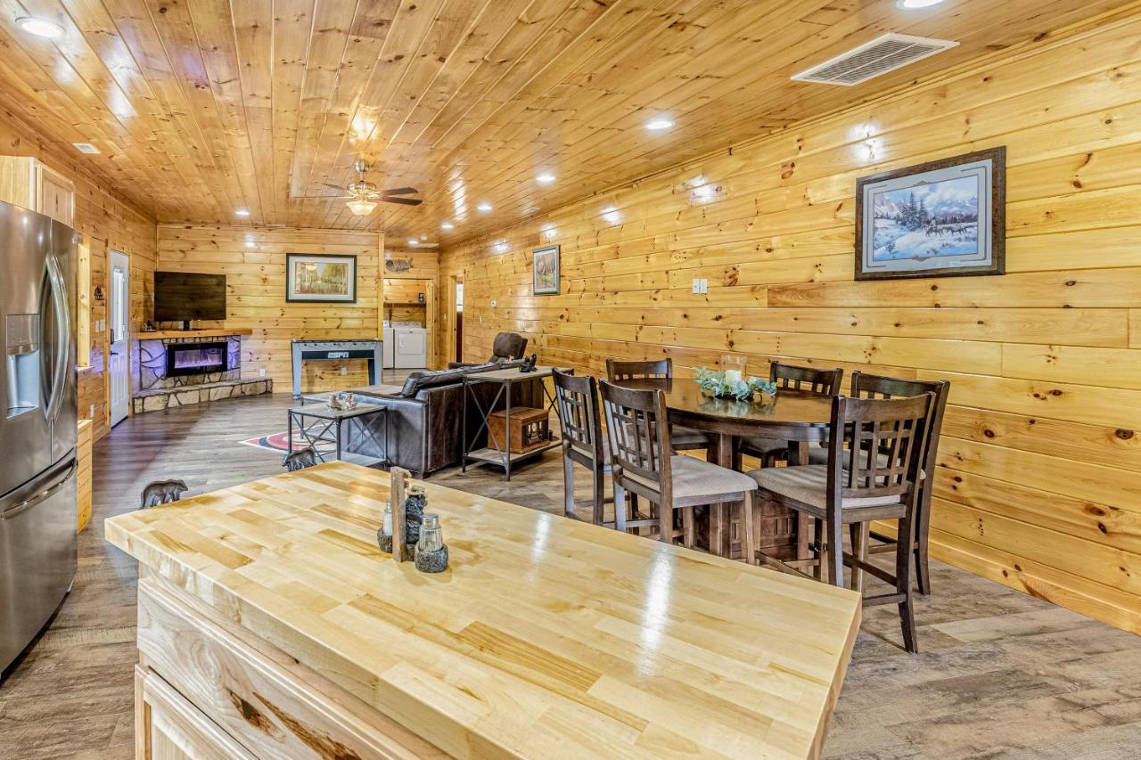 Hilltop Cabin Bryson City Dış mekan fotoğraf