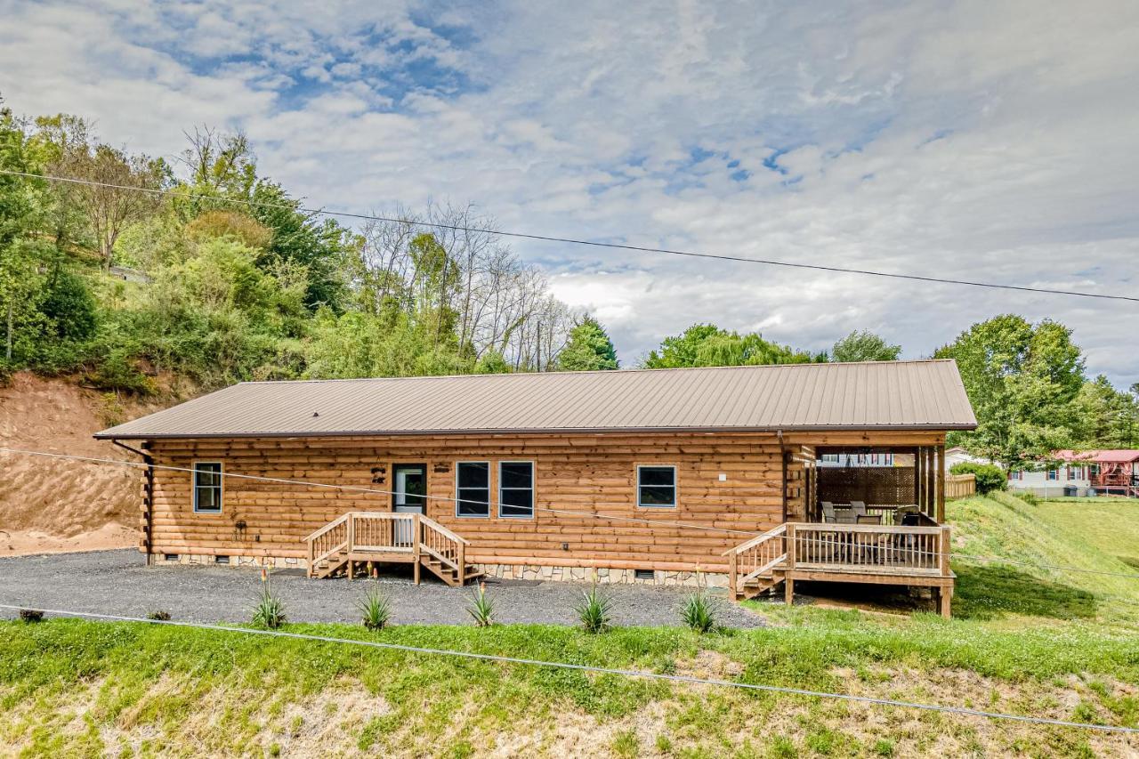 Hilltop Cabin Bryson City Dış mekan fotoğraf