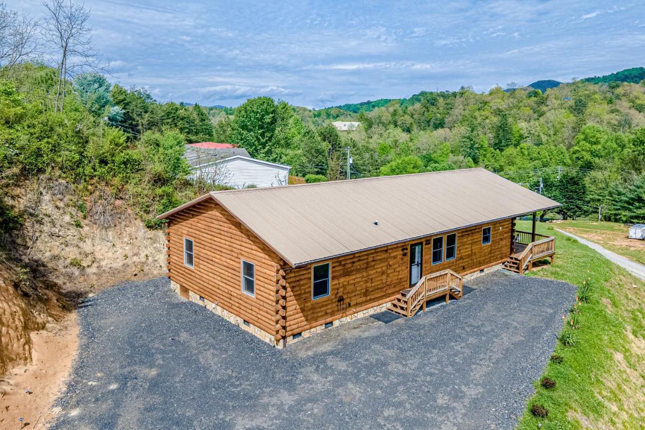 Hilltop Cabin Bryson City Dış mekan fotoğraf